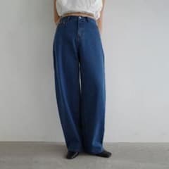 hideka レディースデニム　コクーンパンツ　高身長さん向け　サイズ61Tのサムネイル