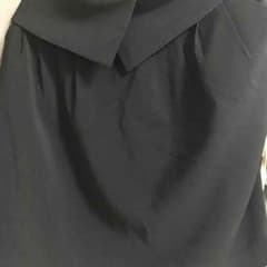 黒タイトスカートのサムネイル