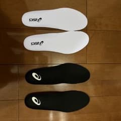 バスケ　アシックス　インソール　白黒セットのサムネイル