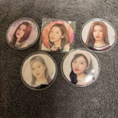 TWICE サナ 缶バッジ まとめ売り - メルカリ