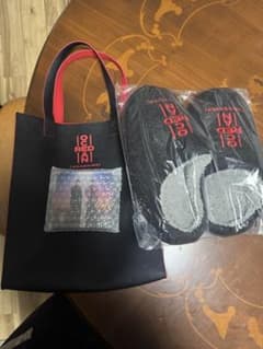 東方神起 RED OCEAN 日産スタジアム プレミアムシートグッズ - メルカリ
