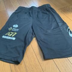asics ハーフパンツのサムネイル