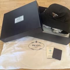 PRADA Re-Nylon バケットハット Mサイズのサムネイル