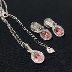 【値下げ】スワロフスキー ネックレス イヤリング セットのサムネイル