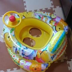 足入れ浮き輪　プーさんのサムネイル