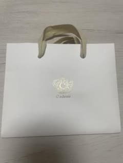 Cadeau 紙袋のサムネイル