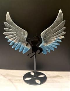 トロレアイト ユニコーン ペガサス 翼 カービング 彫刻 台座付き 
