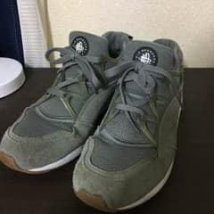 NIKE AIRHUARACHE 【セール中】のサムネイル