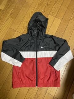 ⭐︎Mさま専用⭐︎NIKE ナイキ  ウィンドブレーカー　120〜130のサムネイル