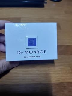 ドクターモンロー　スカルピアス