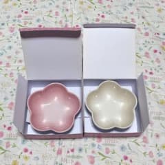 新品 ルクルーゼ フラワーディッシュ 12cm シェルピンク メレンゲ 皿