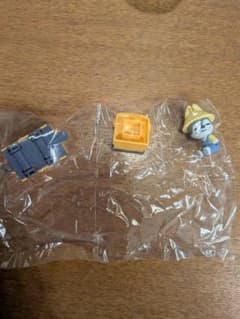 SKZOO スクールバスフィギュアのサムネイル