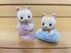 希少　ピンクしまねこの赤ちゃん　シルバニアファミリーのサムネイル