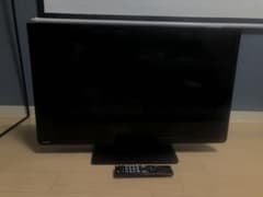 テレビ　ディスプレイTOSHIBA LED REGZA S8 32S8 32型のサムネイル