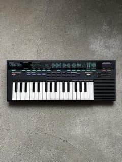 レア　美品動作確認済　ヤマハ　ボイスサンプラー　VSS-30 シンセサイザー 希少・動作良品】YAMAHA VSS-30 デジタルボイスサンプラー ヤマハ
