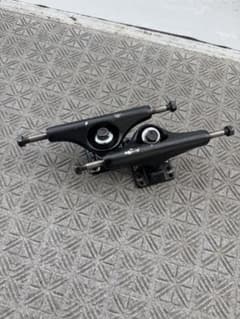 z-flex トラック　5.0 スケートボード　fesn