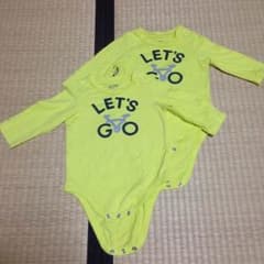 baby gap  70センチ  ロンパース ？ ボディ 2枚組のサムネイル