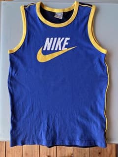NIKE ノースリーブ　150のサムネイル