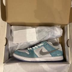 APRIL SKATEBOARDS × NIKE SB DUNK LOW PROのサムネイル