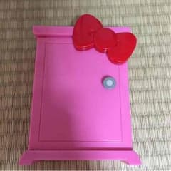 キティーアンドドラえもん非売品のサムネイル