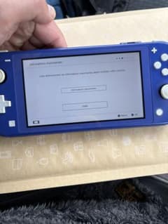 ニンテンドースイッチライトブルー本体のみジャンク扱いになります現状