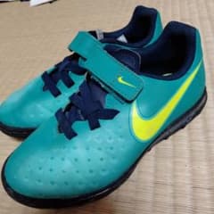 ナイキ　トレシュー　トレーニングシューズ　18cm Nike サッカーのサムネイル