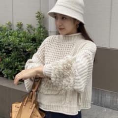 ニット　Lianのサムネイル