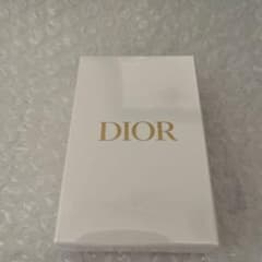 未開封Dior JEU DE CARTES EXCLUSIF カードゲームのサムネイル