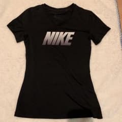 NIKE ナイキ Tシャツのサムネイル