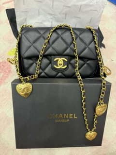 CHANEL シャネル キルティングデザイン ショルダーバッグ ノベルティ