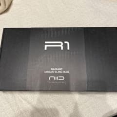 Niid ニード　アーバンネイチャー　クロスボディバッグのサムネイル