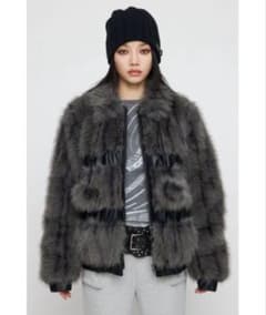 LAGUA GEM POMPOM FAUX ファージャケットチャコールグレーのサムネイル