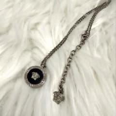 Versace ネックレス ヒョンジン着用 - メルカリ