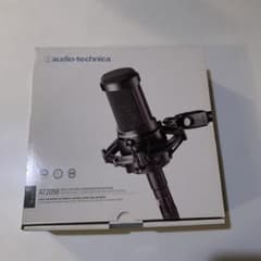 audio−technica AT2050 コンデンサーマイクのサムネイル