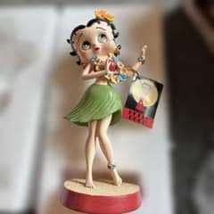ベティ・ブープ Hula Time Bobble Figurine 希少品 - メルカリ