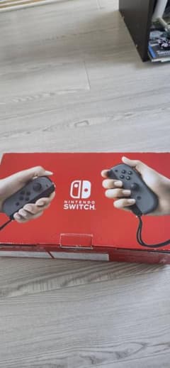 Nintendo Switch 本体 マリオカート8 デラックス セットのサムネイル