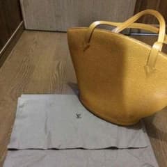 ルイヴィトン バック エピ 美品のサムネイル
