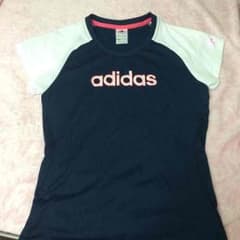 アディダスTシャツのサムネイル
