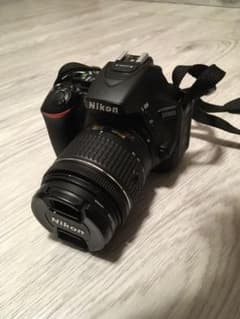 Nikon D5600 18-55mmVRのサムネイル