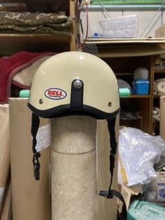 【値下げ交渉大歓迎】Bell 半ヘルメットのサムネイル