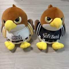 福岡ソフトバンクホークス 鷹ぬいぐるみ 2等2体セット - メルカリ