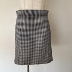 お値下げ‼️MIU MIU.ミュウミュウ.スカート40サイズ超美品❤︎