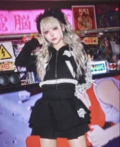ミシェルマカロン　ガルフィ　コラボセットアップ ブラック　XS　ブラックのサムネイル