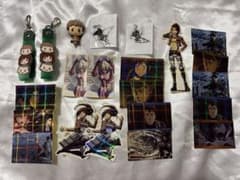 Ichiban Kuji　Attack Titan　Lower prizes, other merchandise bundle, acrylic stickers.