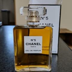 CHANEL シャネル 香水のサムネイル