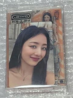 期間限定☆TWICE☆JIHYO ZONE アクリルフォトカードスタンド☆ - メルカリ