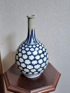 時代物 仙台藩御用窯　切込焼 染付花冠文大徳利　口部、首部補修あり 時代物 仙台藩御用窯 切込焼 染付花冠文大徳利 口部、首部補修あり