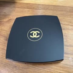 CHANEL ENCHANTED NIGHT アイシャドウパレットのサムネイル