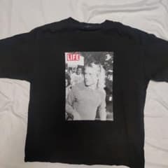 vintage Kurt Cobain LIFE Magazine Tシャツのサムネイル