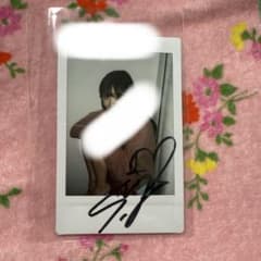 FRUITS ZIPPER 櫻井優衣 撮り下ろしチェキ サイン入り - メルカリ